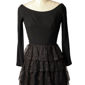 True 1950s VINTAGE Long Sleeve Black tiered lace Cocktail Dress - XS  - Picture